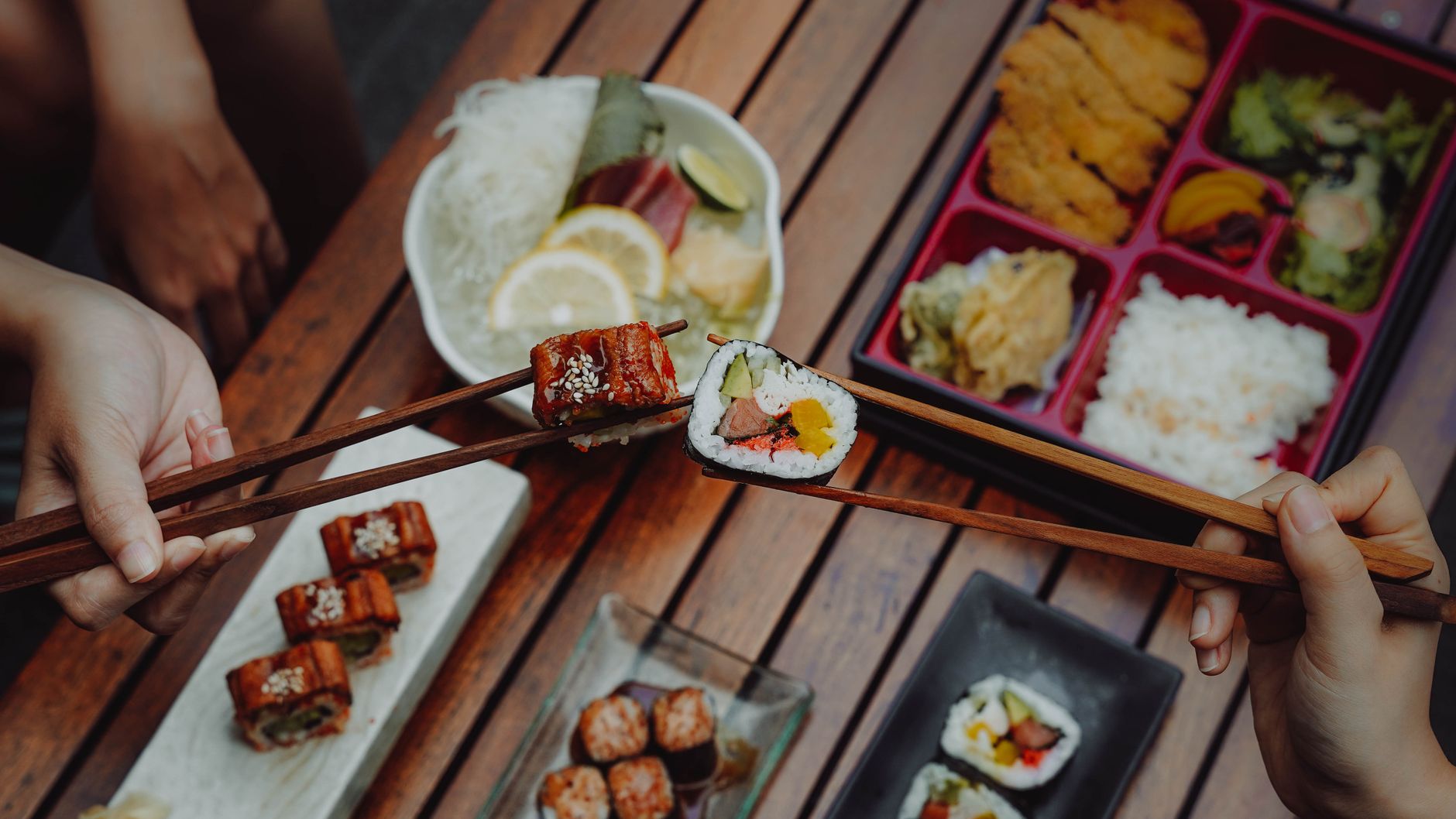 Sushi lunch set