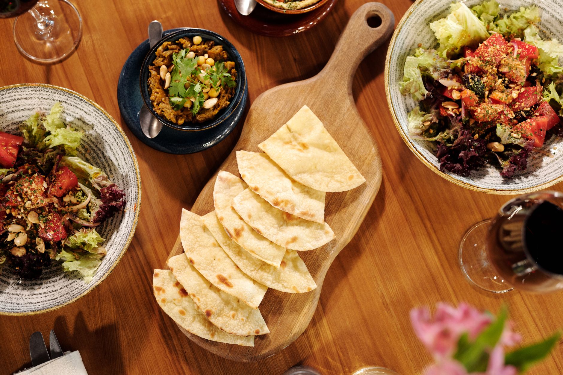 Greek salad + pita